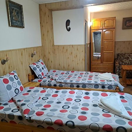 Kovacha Guest House Raduil Eksteriør billede